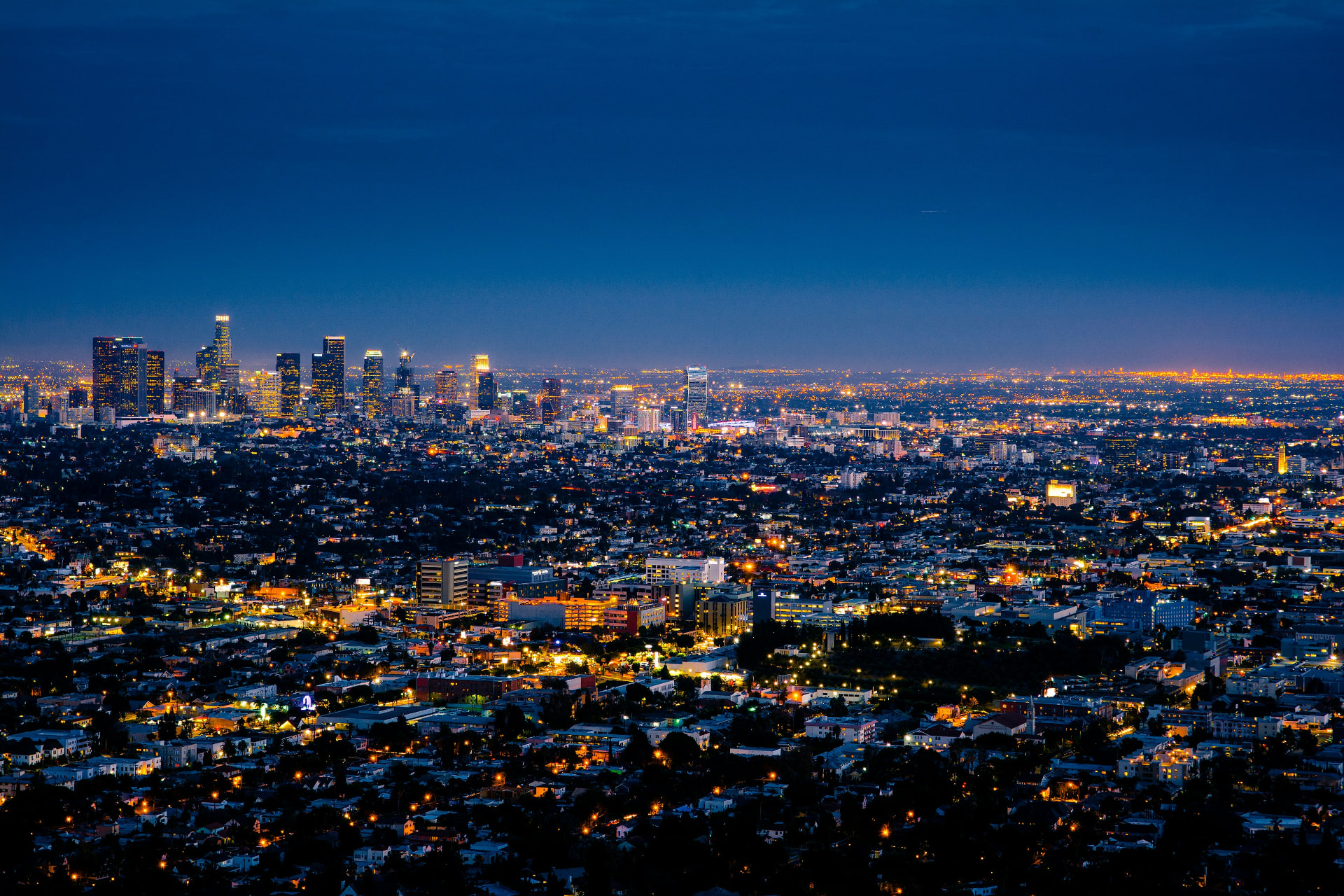 Los Angeles skyline at night